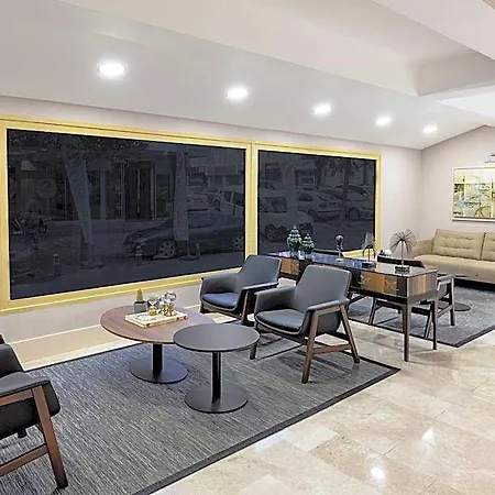 Otel Merlin 4*
