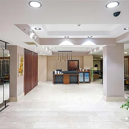 Merlin Otel 4*